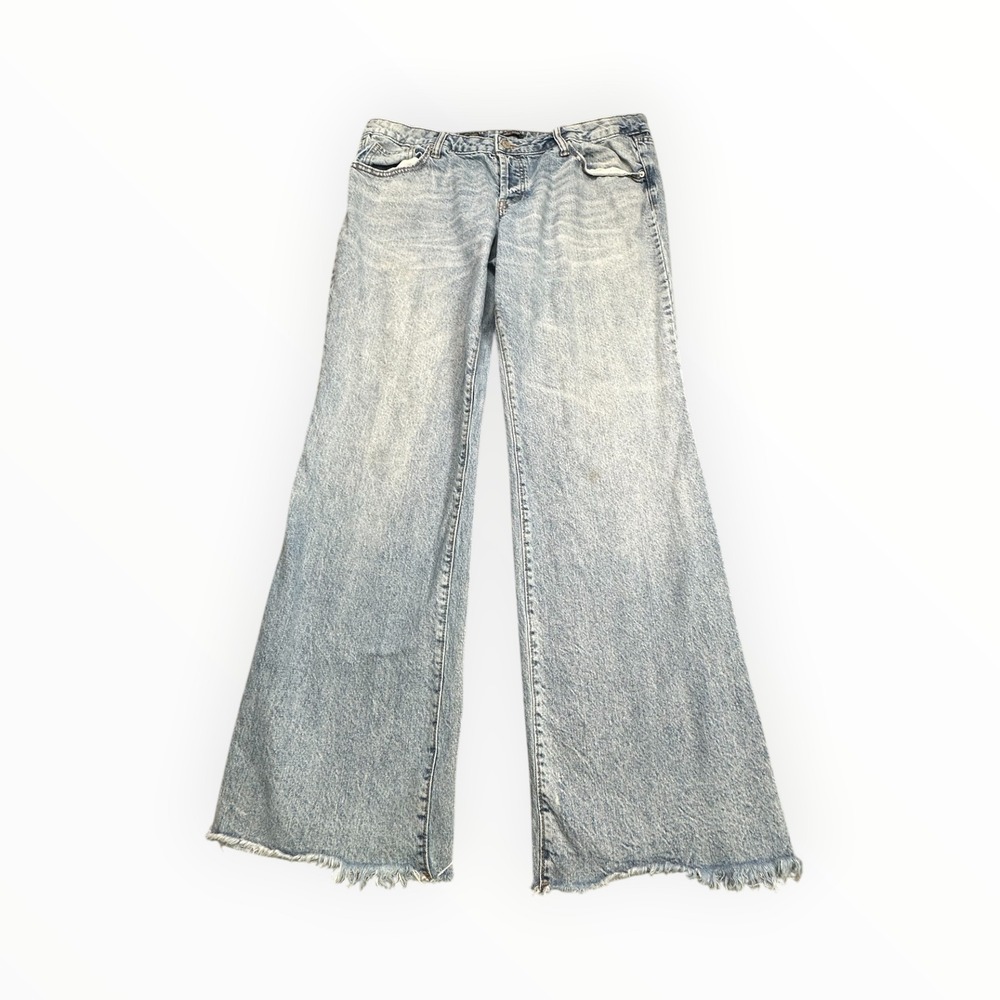 Wild Fable Jeans Womens 18 Light Wash Low-Rise Bootcut Raw Hem Wide Leg Denim